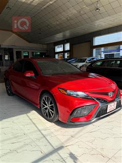 تۆیۆتا کامری